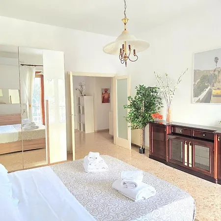 Marano - Bright 3 Bedrooms In The Center * Sorrent
